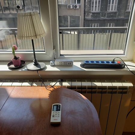 Private Cozy Room 2 With Shared Kitchen In Appartment Belgrad Exterior foto
